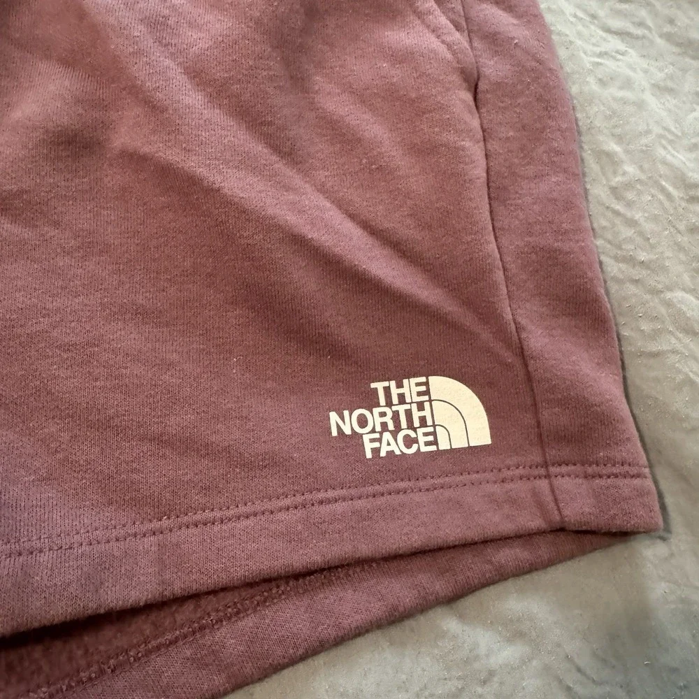 The North Face Girls Camp Fleece Sweat Shorts Mauve Size Large (14/16)